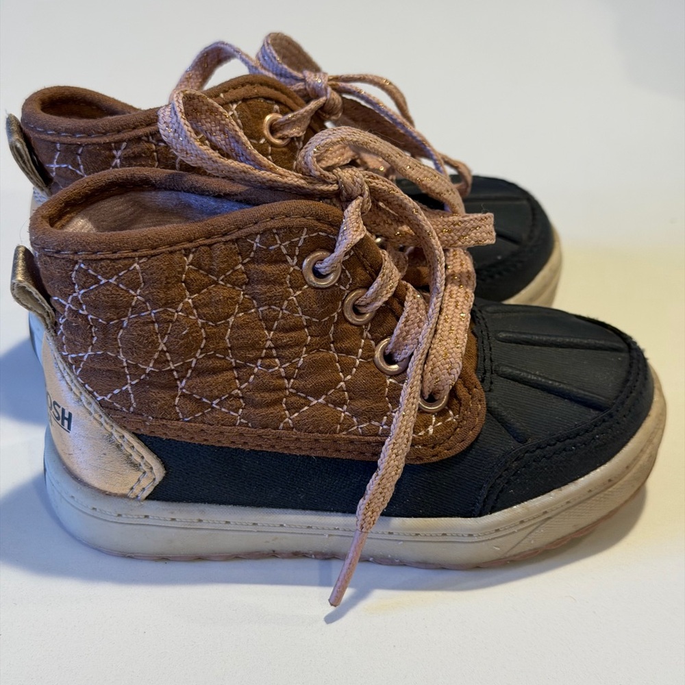 Duck Boots - Picture 2 of 4